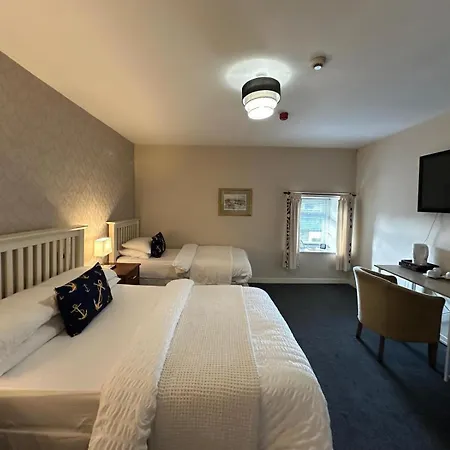 Anchor Hotel-2